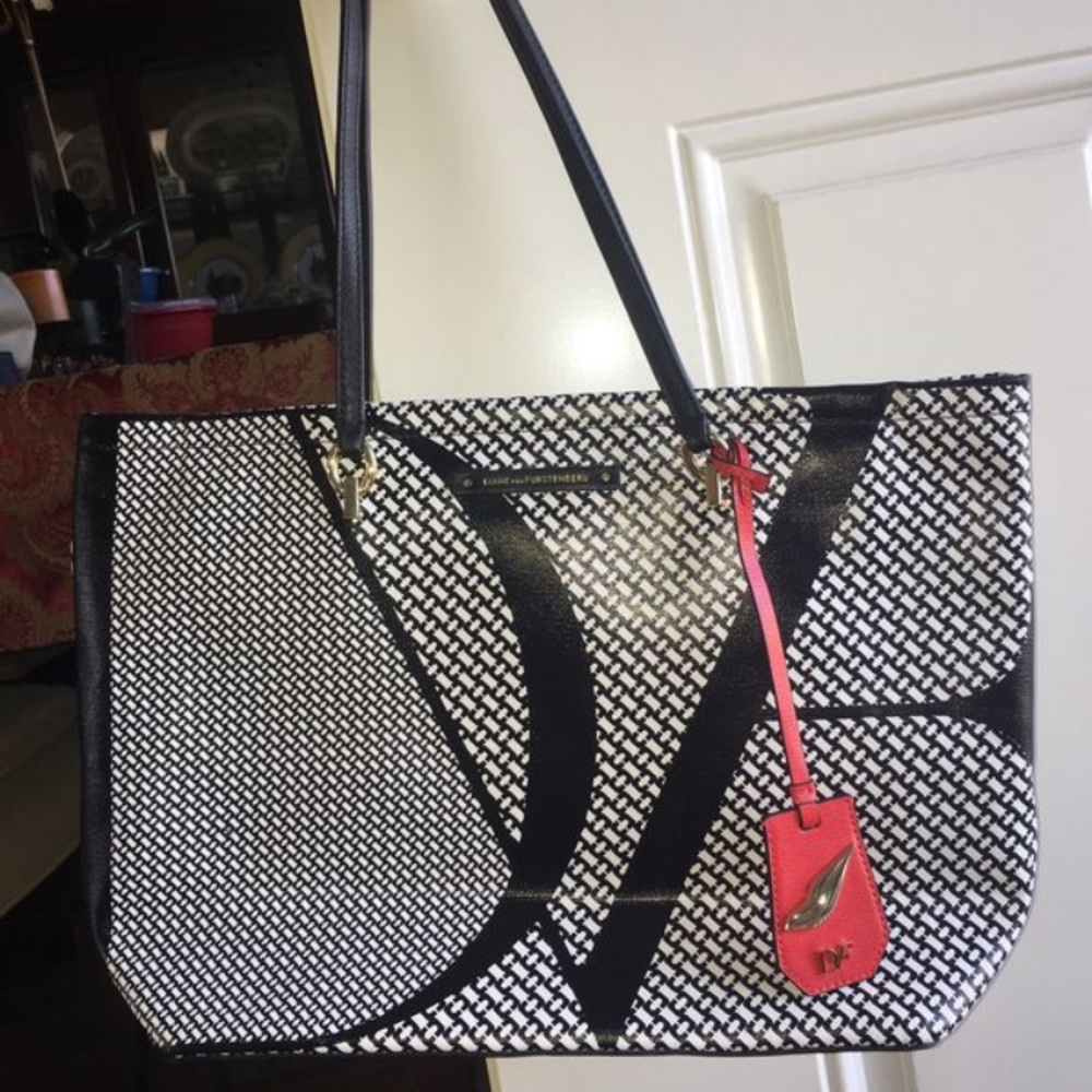 Diane Von Furstenberg Tote